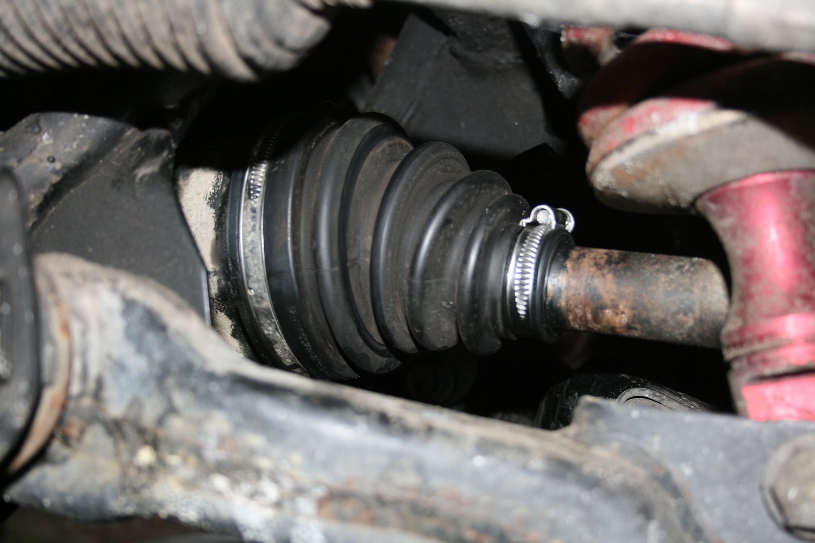 CV Boot seeping Grease ? SIMPLE FIX !... Toyota FJ Cruiser Forum